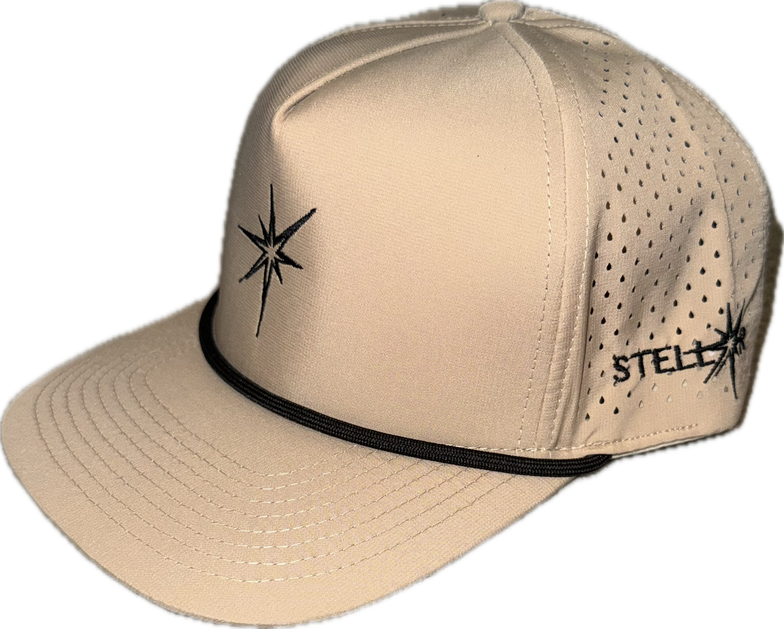 Tan 5 panel rope hat.
